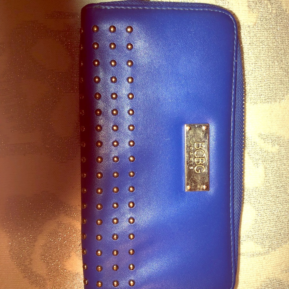 BCBG wallet